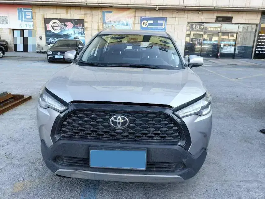 2022 TOYOTA COROLLA thumbnail 2