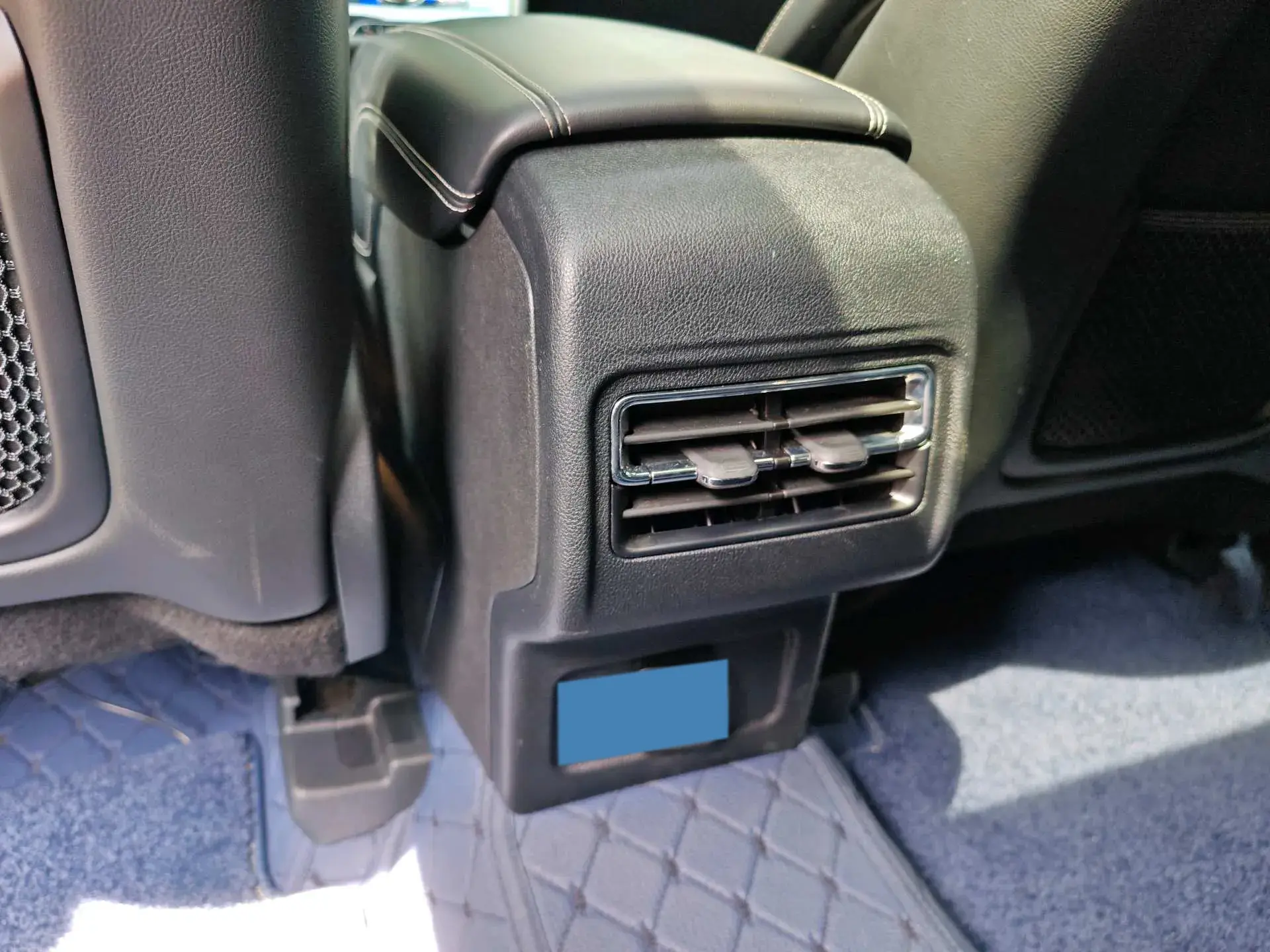 2021 LINCOLN CORSAIR thumbnail 3