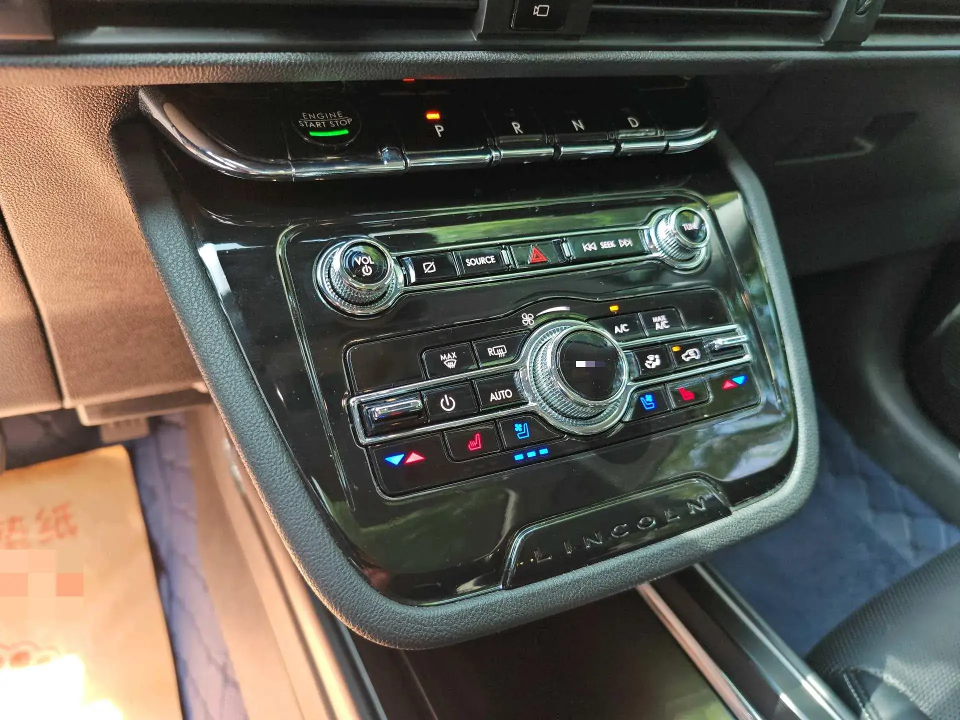 2021 LINCOLN CORSAIR thumbnail 4