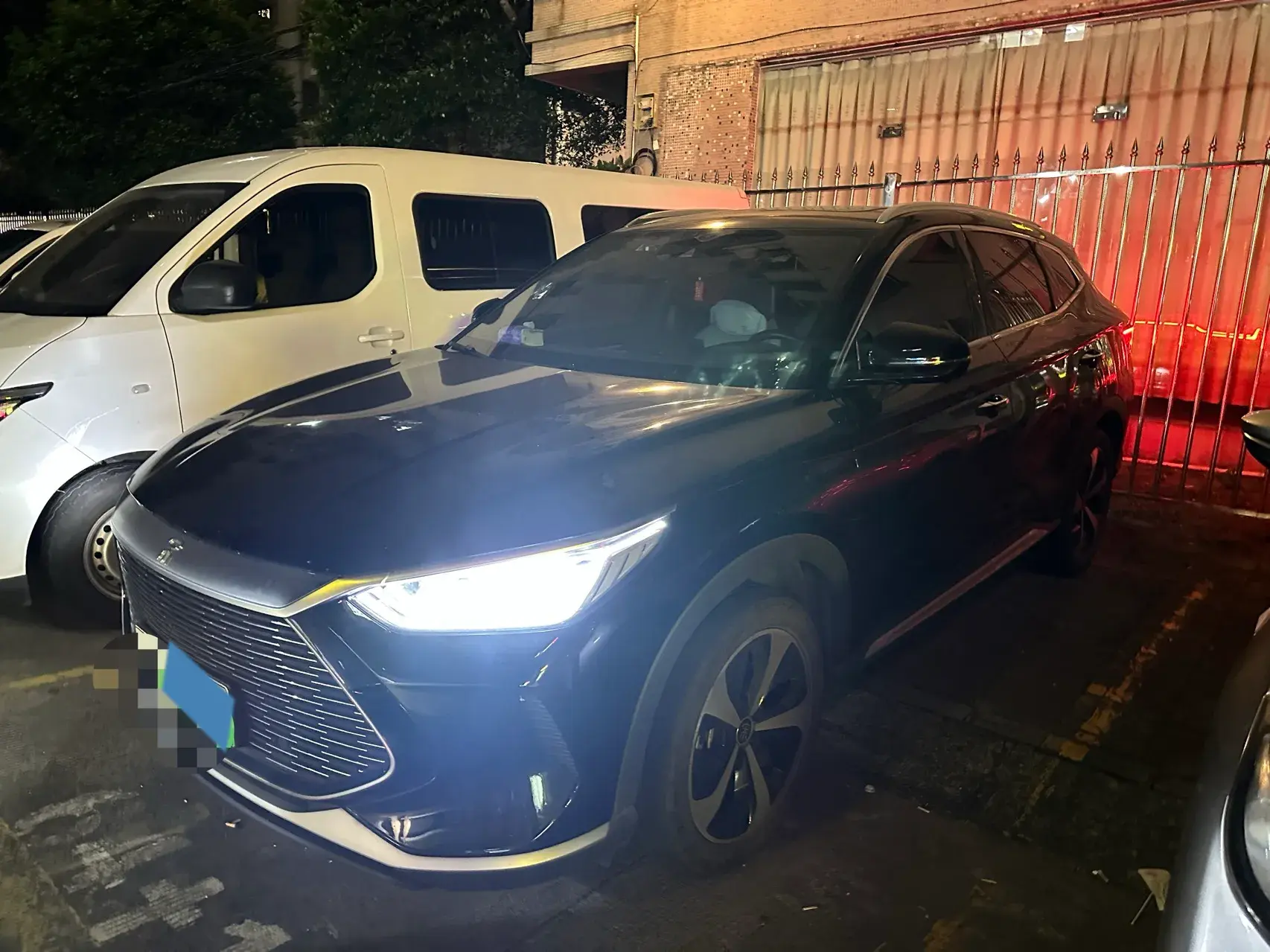 2021 BYD SONG view 1