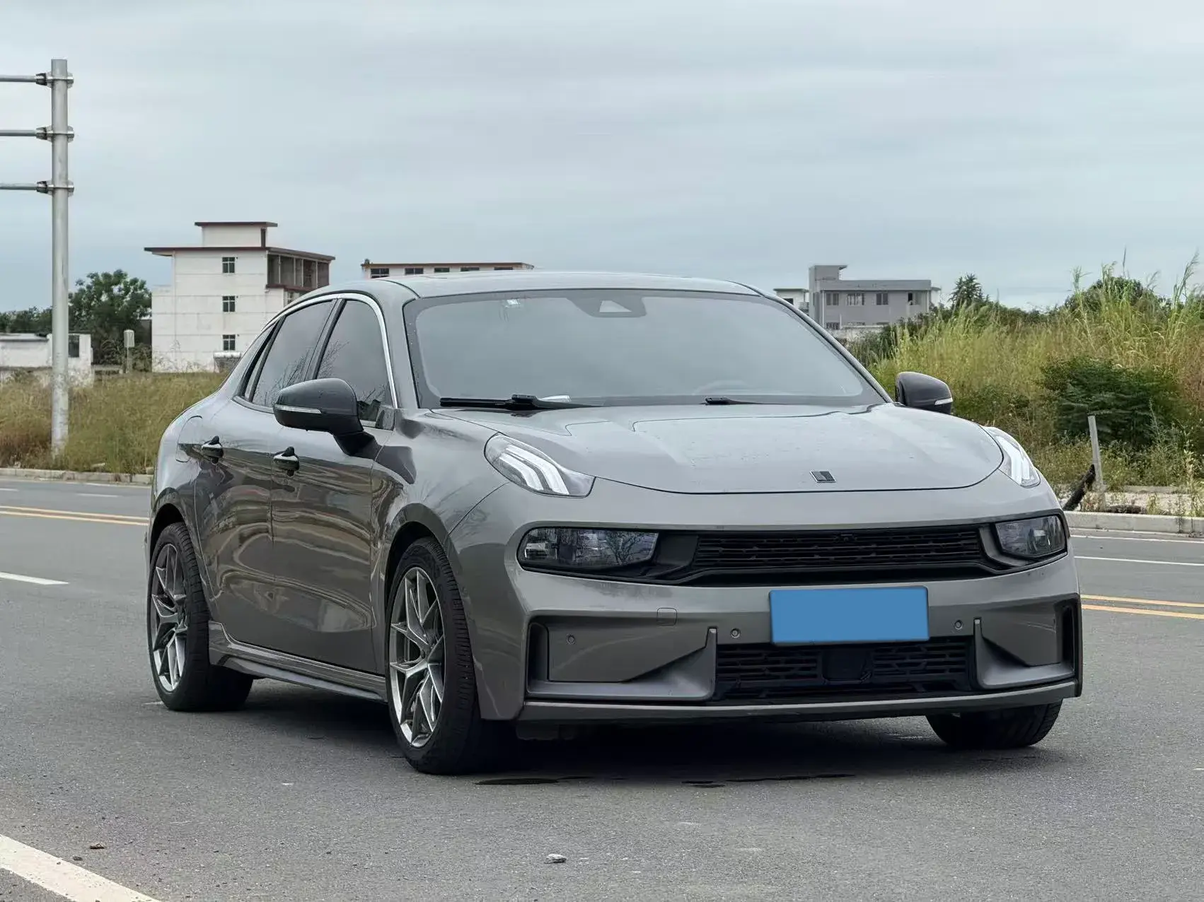 2021 LYNK&CO 03 thumbnail 3