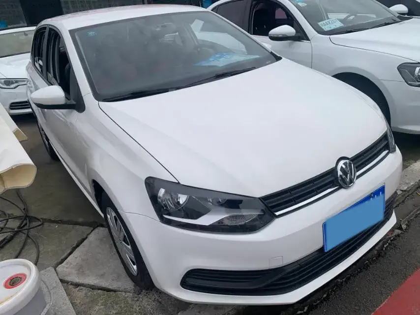 2018 VOLKSWAGEN POLO thumbnail 2