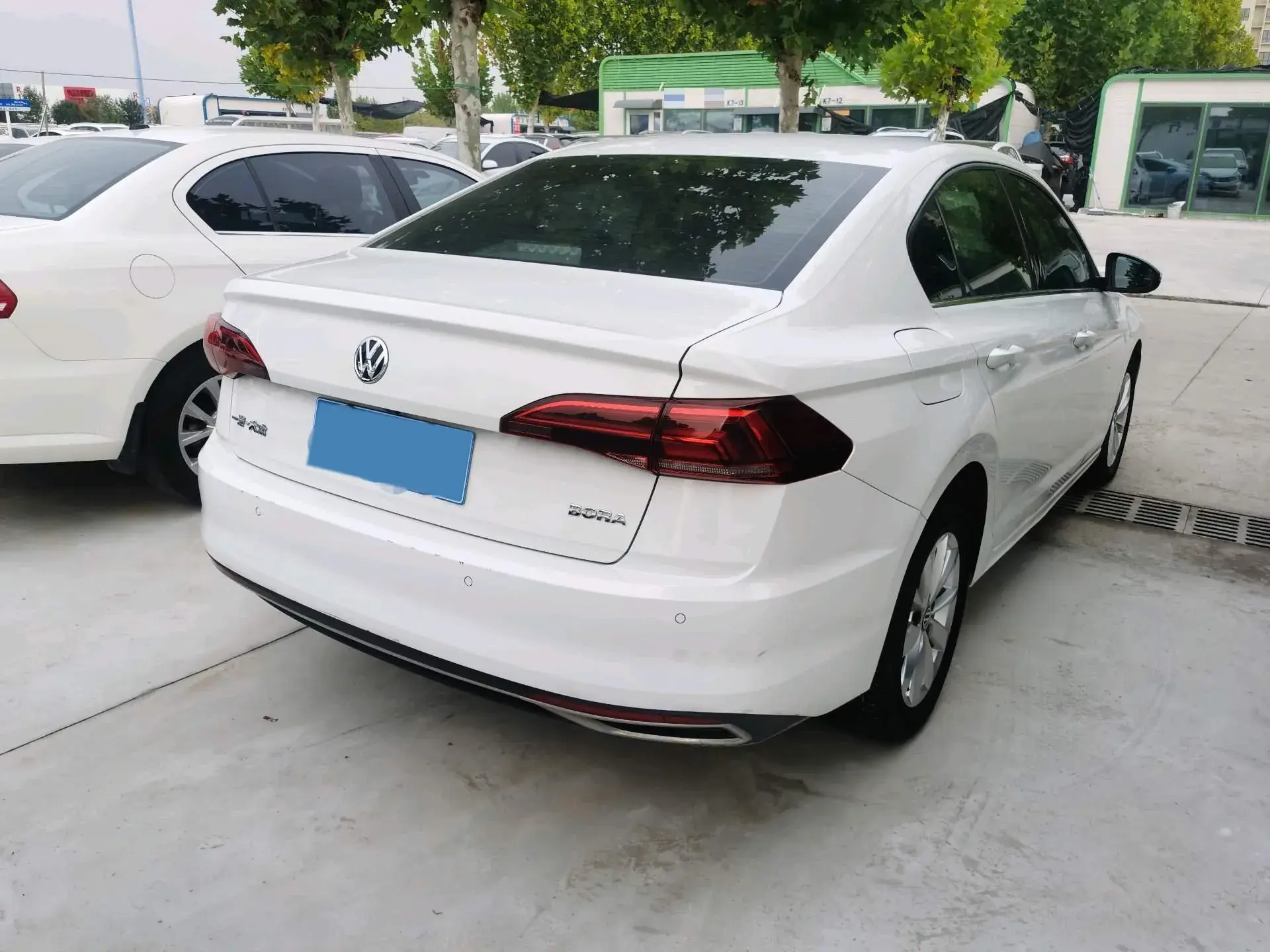 2020 VOLKSWAGEN BORA thumbnail 4