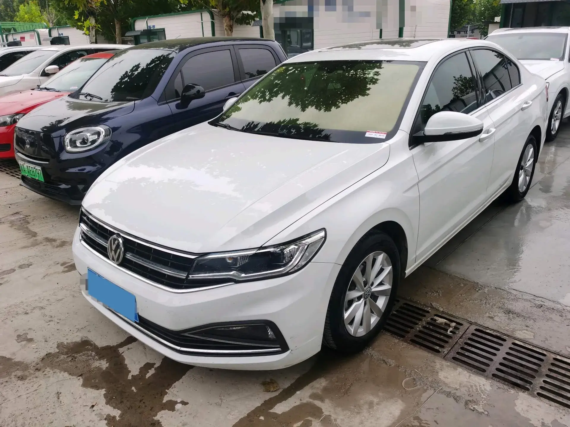 2020 VOLKSWAGEN BORA view 1