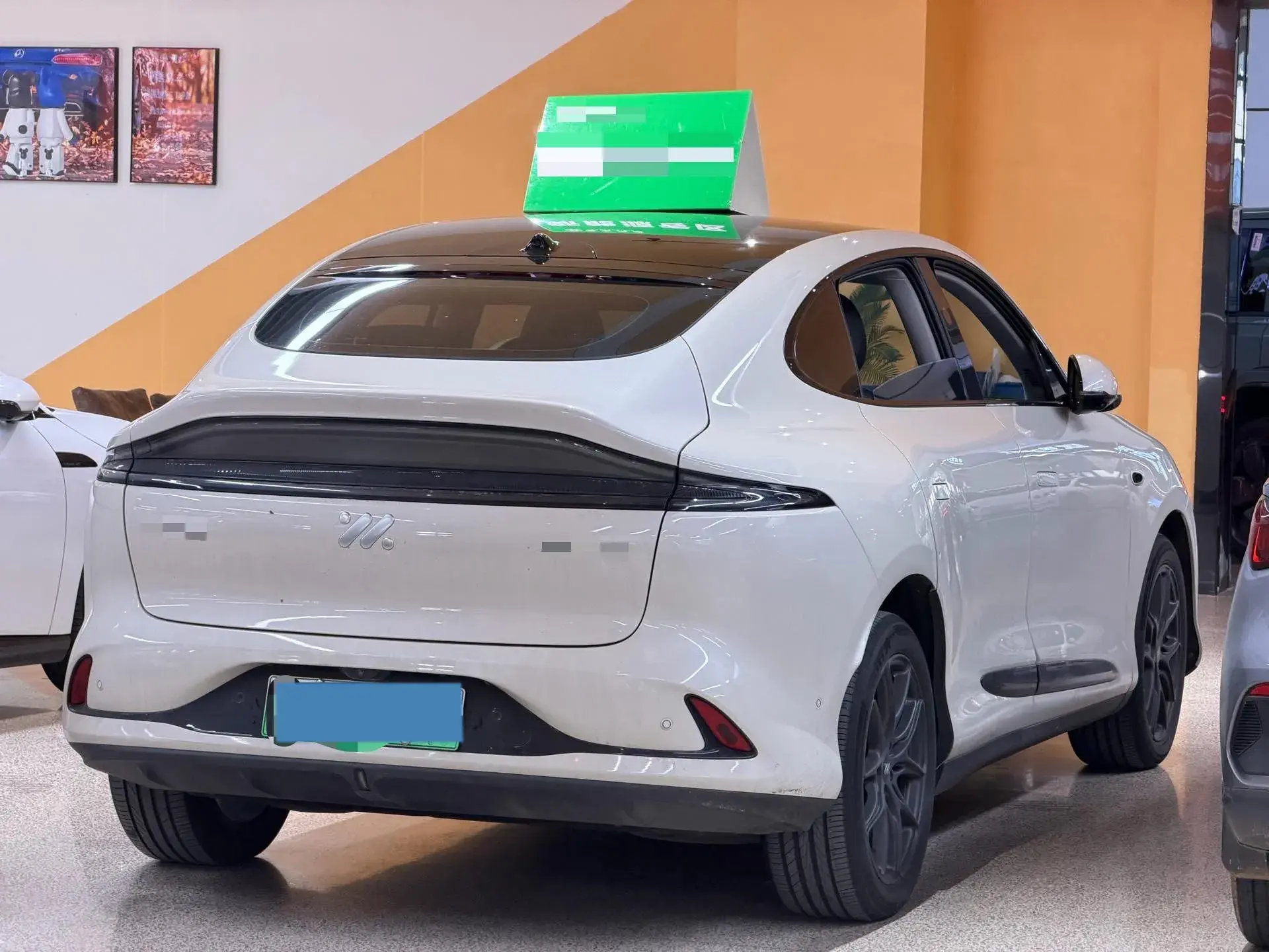 2025 IM LS6 thumbnail 2