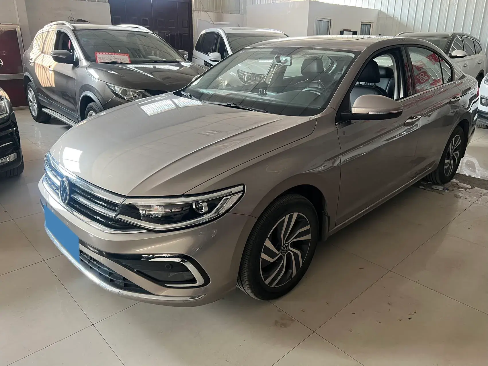 2024 VOLKSWAGEN BORA view 1