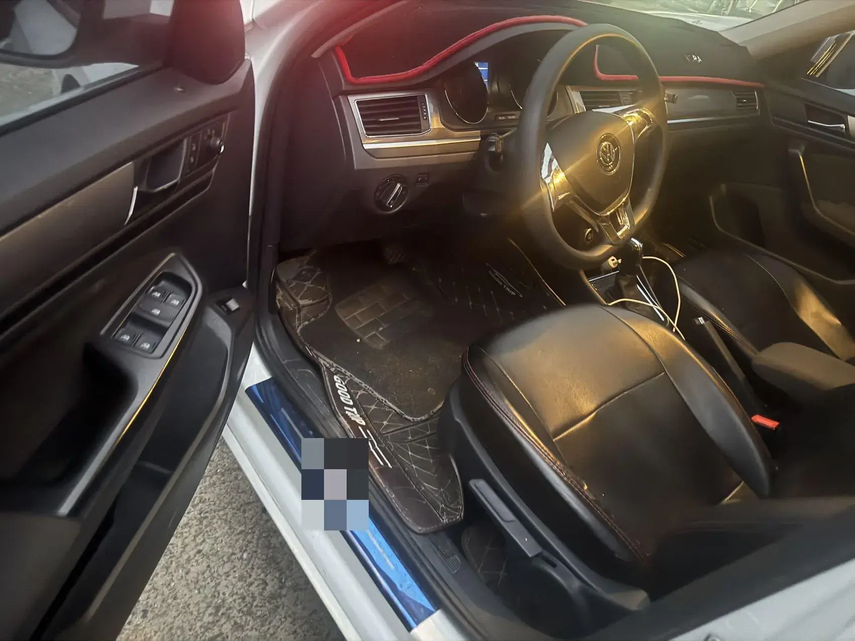 2019 VOLKSWAGEN BORA thumbnail 2