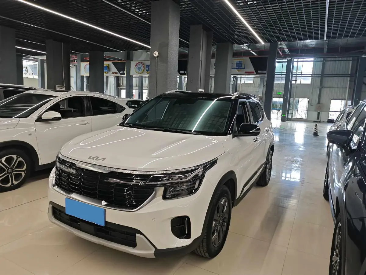 2023 Kia Seltos 1.5L 115HP L4 CVT