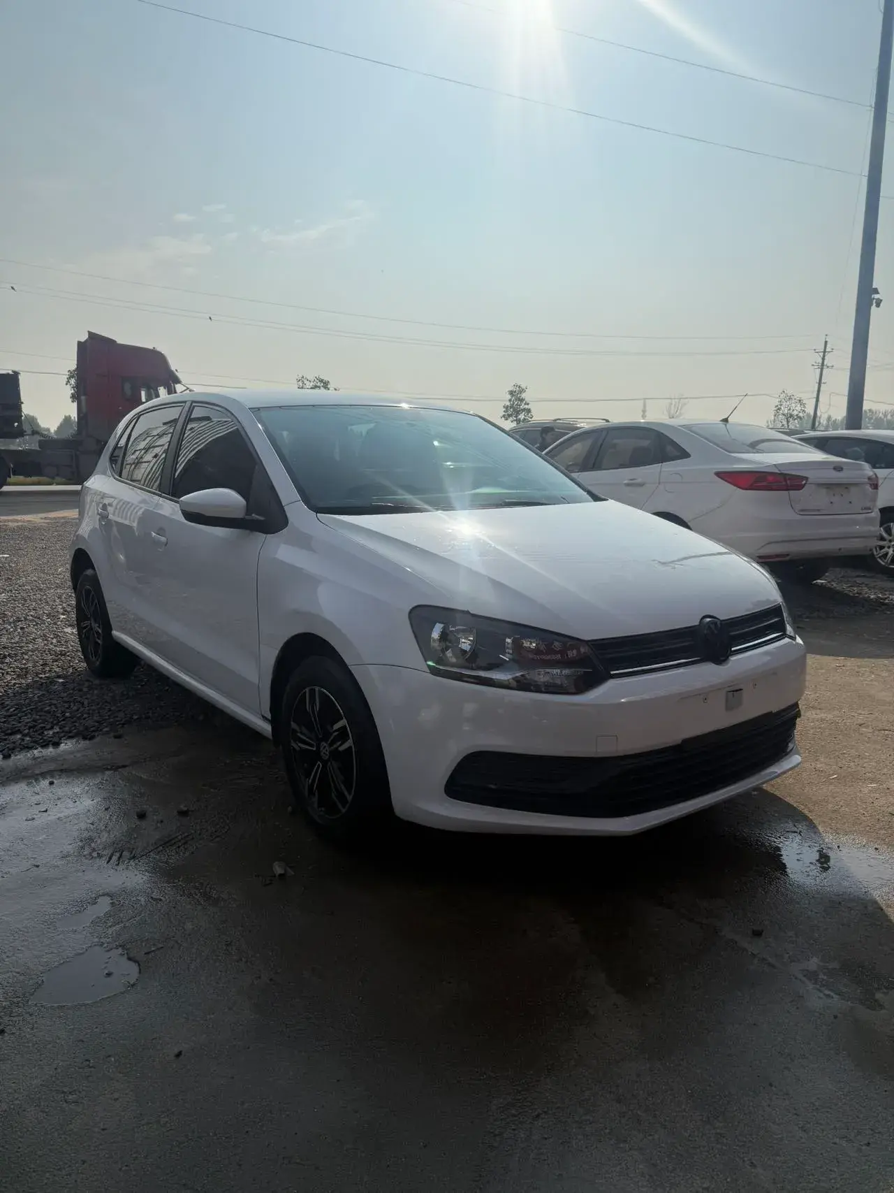 2018 VOLKSWAGEN POLO thumbnail 3