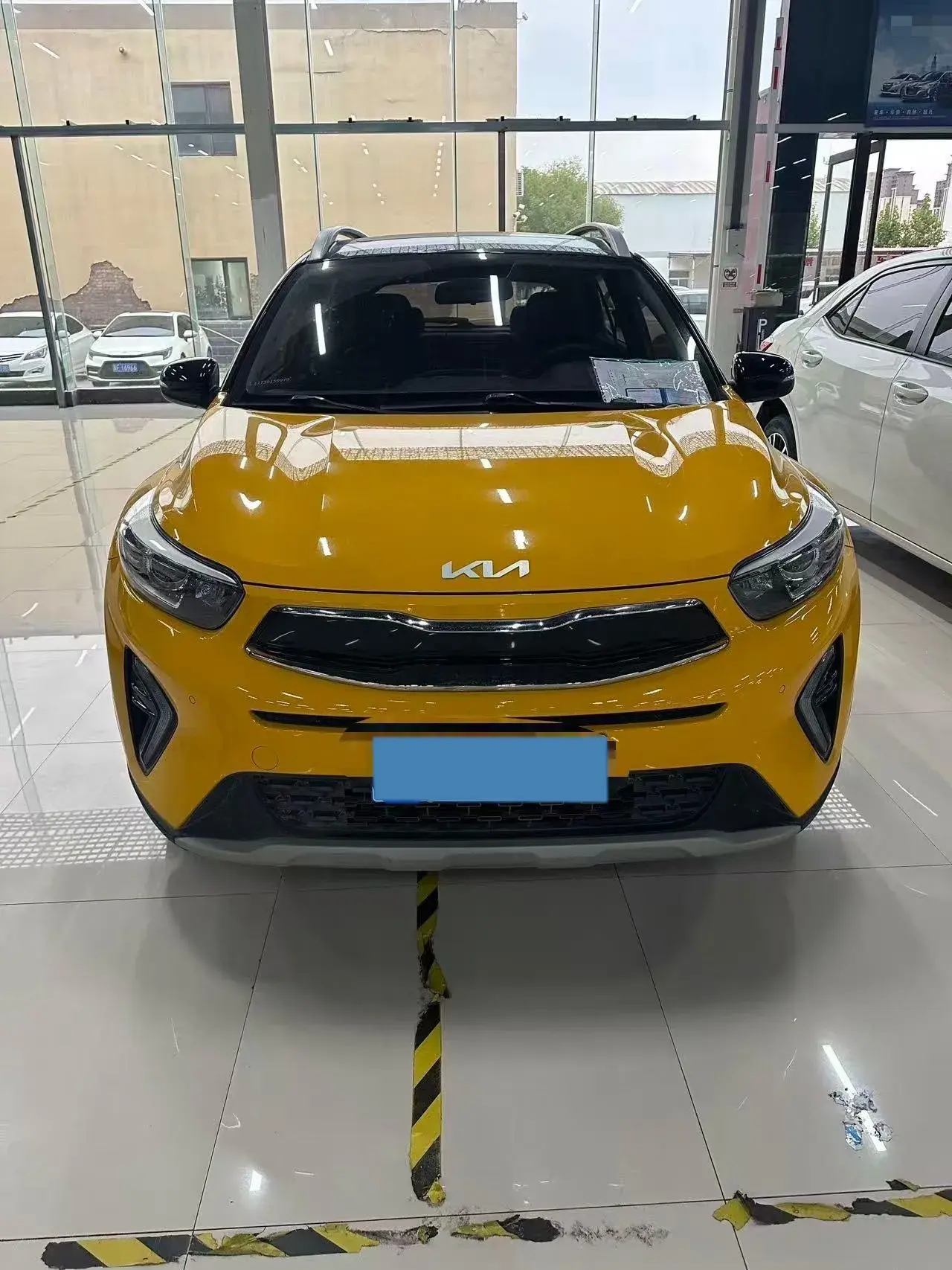 2021 KIA KX1 thumbnail 3