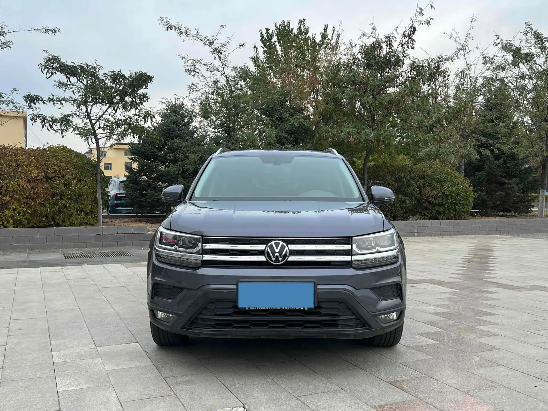 2021 VOLKSWAGEN THARU thumbnail 2