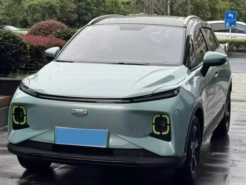 2022 GEOMETRY E view 1