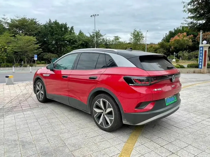 2021 VOLKSWAGEN ID.4 thumbnail 4