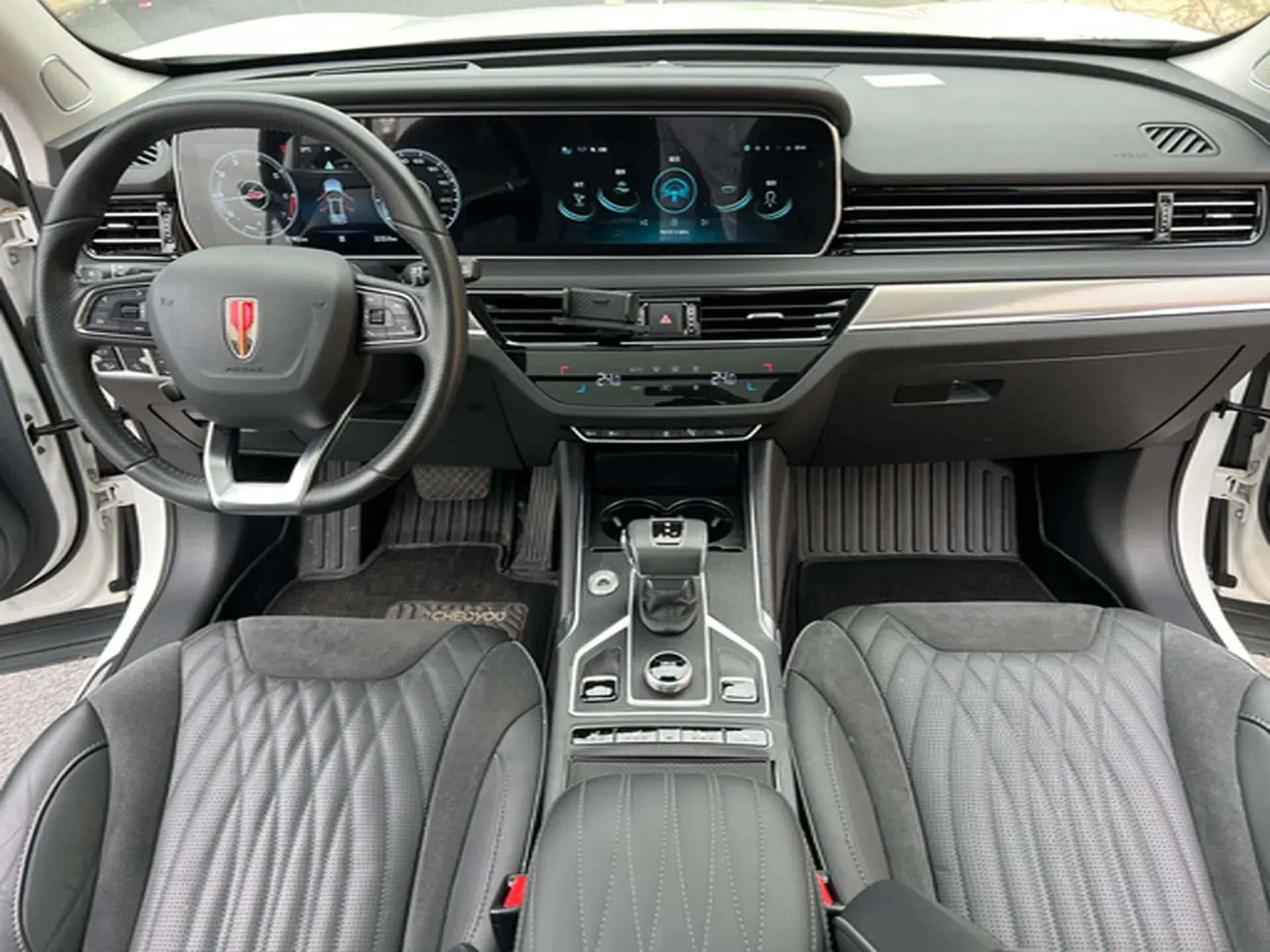 2022 HONGQI HS5 thumbnail 4