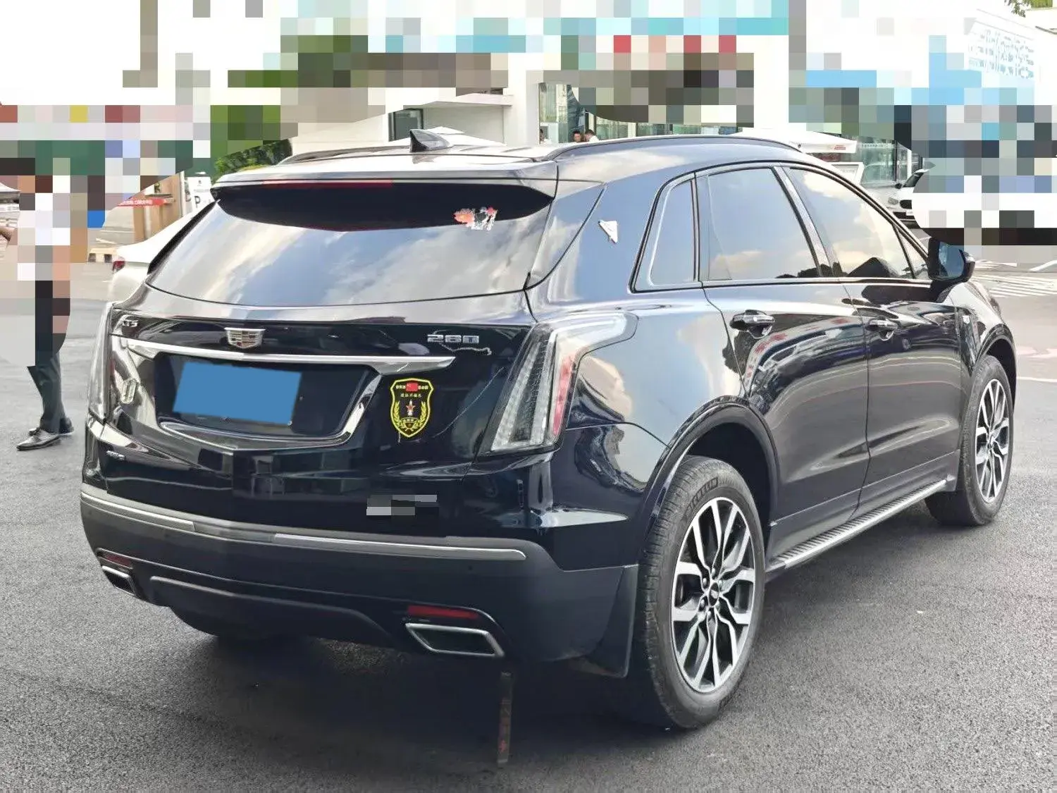 2022 CADILLAC XT5 thumbnail 3