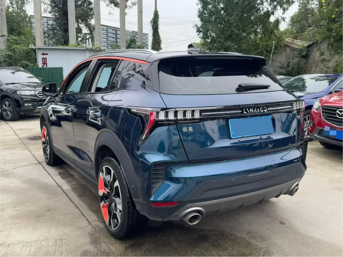 2020 LYNK&CO 06 thumbnail 4