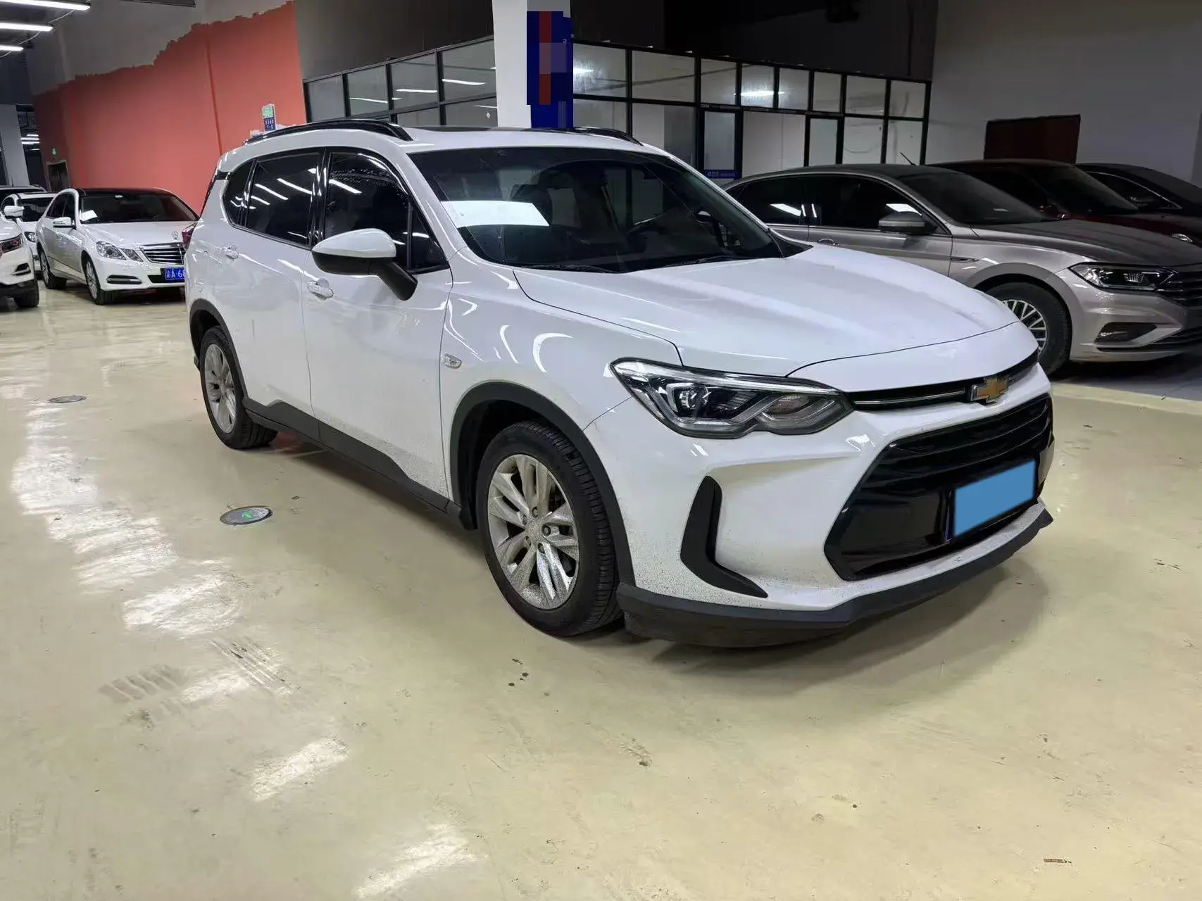 2019 CHEVROLET ORLANDO thumbnail 2