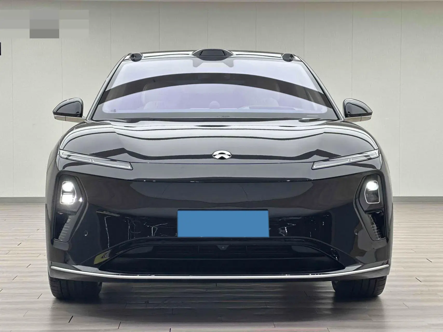 2025 NIO ET9 thumbnail 2