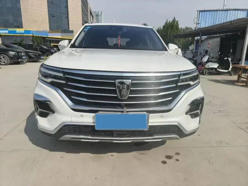 2020 ROEWE I6 thumbnail 3