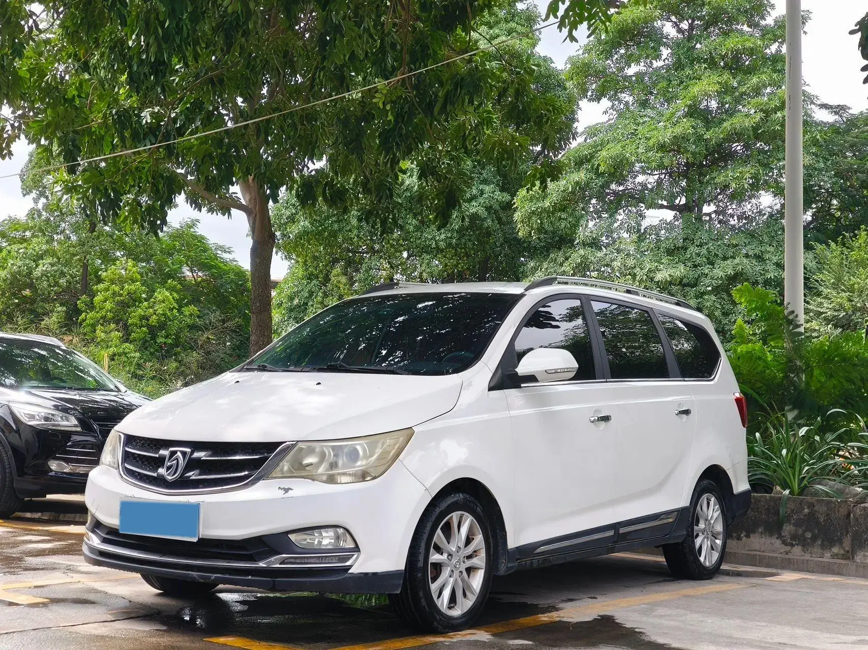 2016 BAOJUN 730 view 1