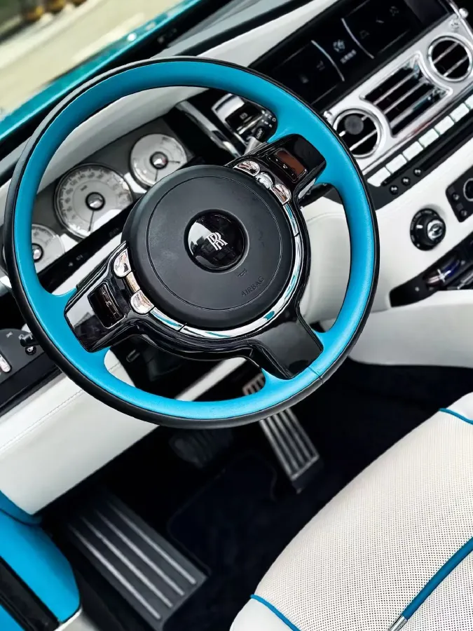 2018 Rolls-Royce Dawn 6.6T 571HP V12 8AT,autocango,china used car exporter,china ev exporter,chinese used car exporter,chinese used ev exporter