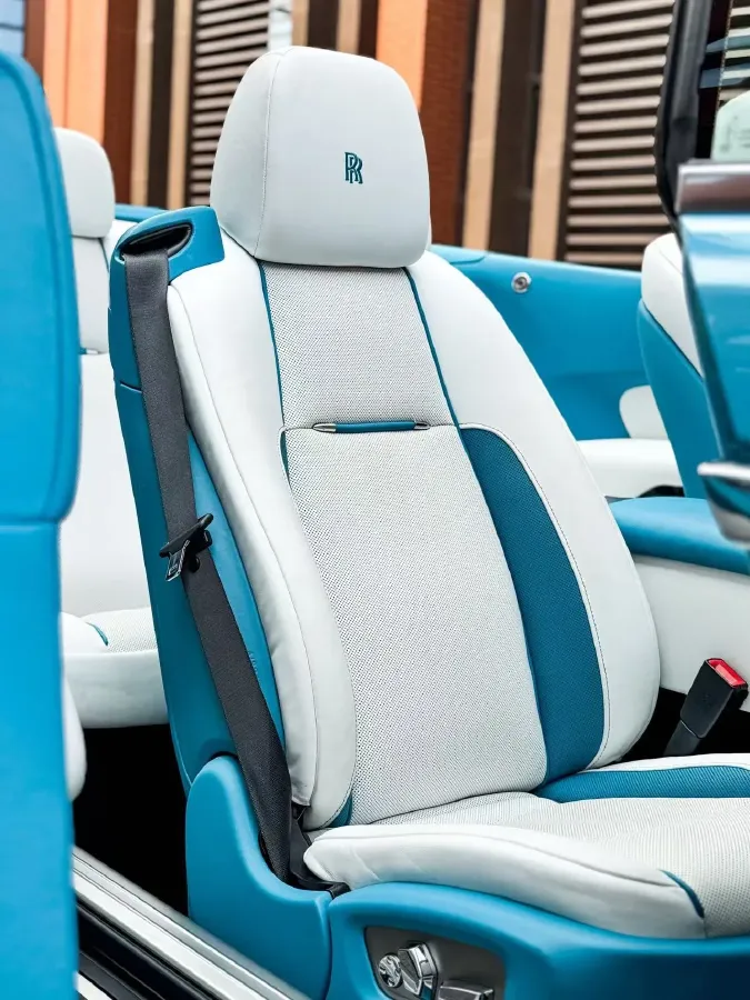 2018 Rolls-Royce Dawn 6.6T 571HP V12 8AT,autocango,china used car exporter,china ev exporter,chinese used car exporter,chinese used ev exporter