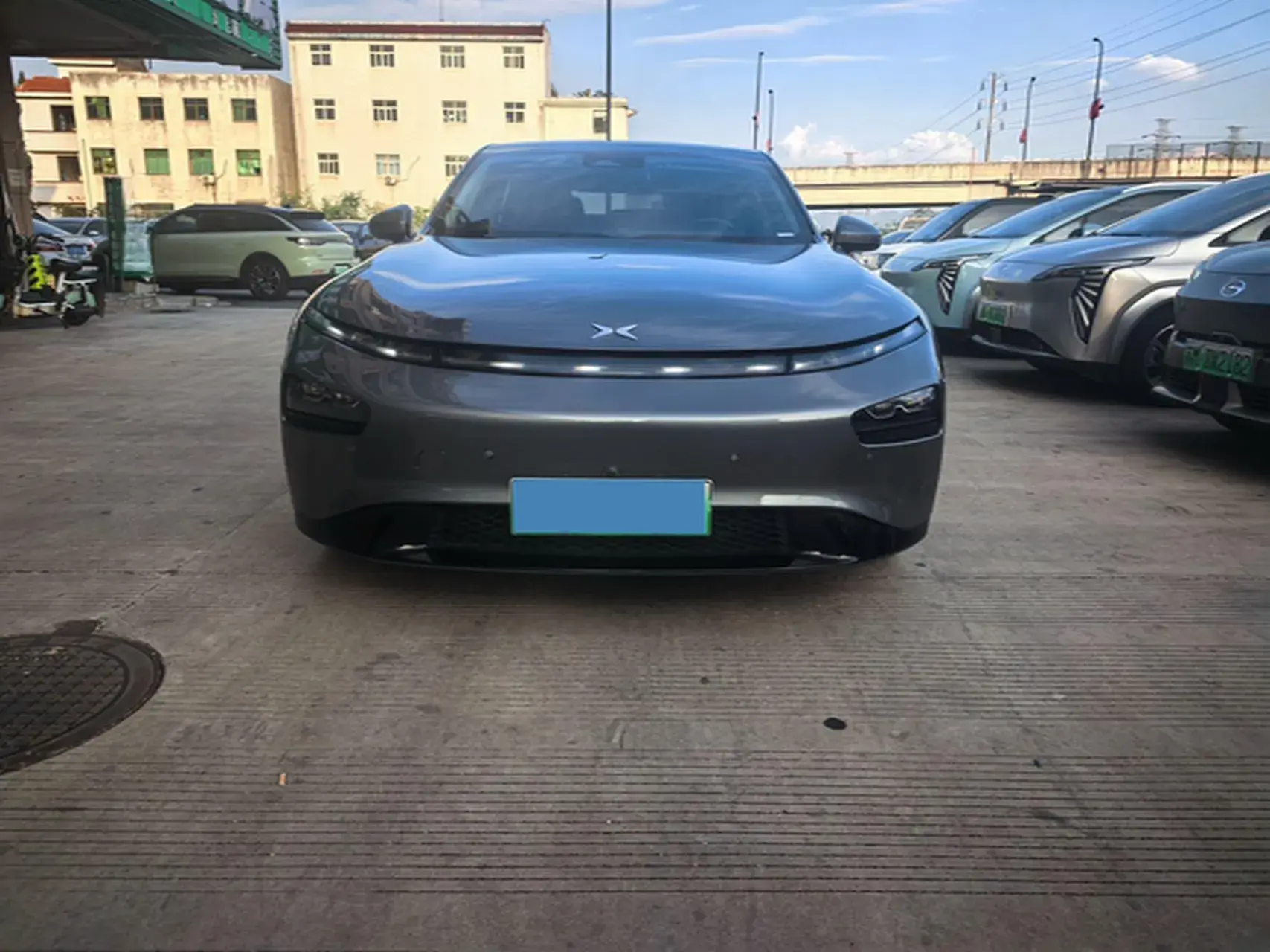 2021 XPENG P7 thumbnail 2