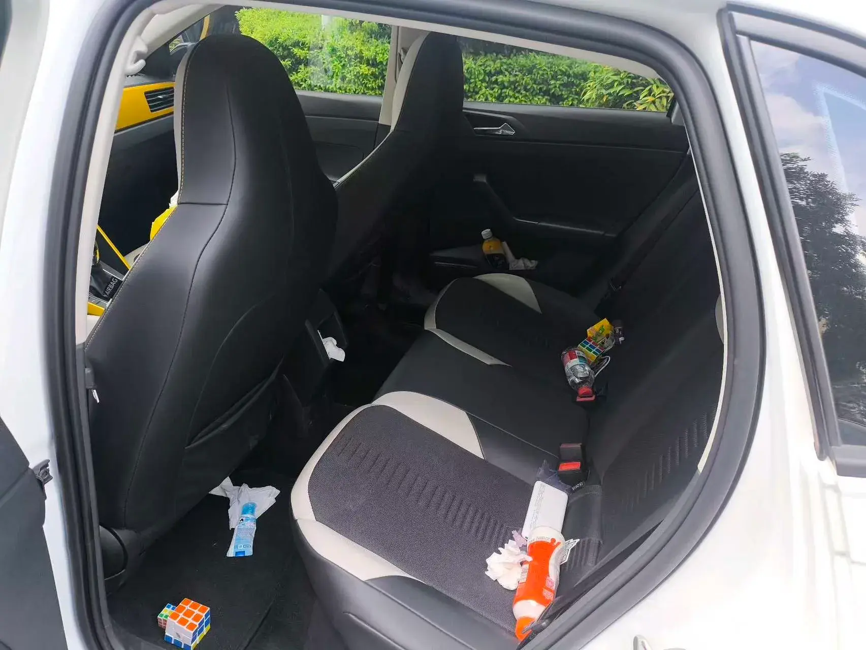 2023 VOLKSWAGEN POLO thumbnail 4