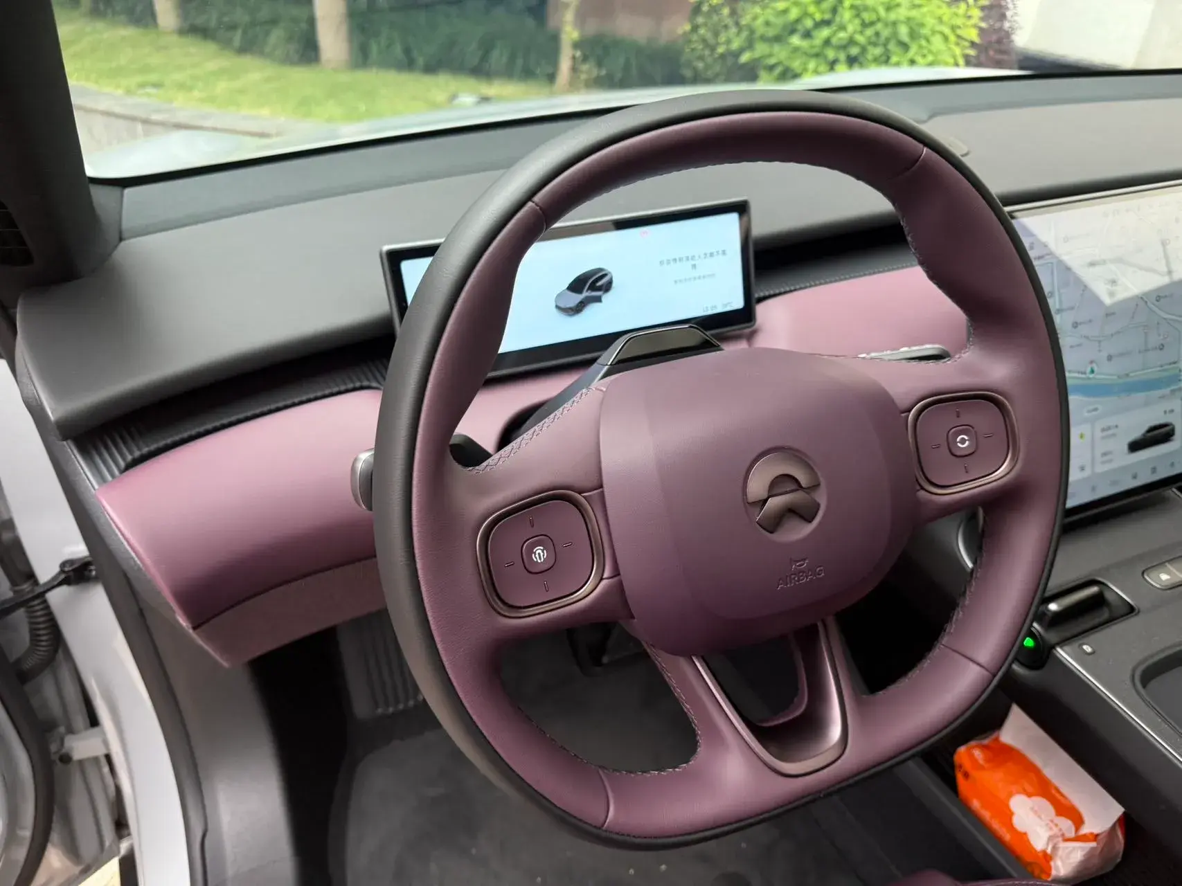 2024 NIO ET5T thumbnail 3