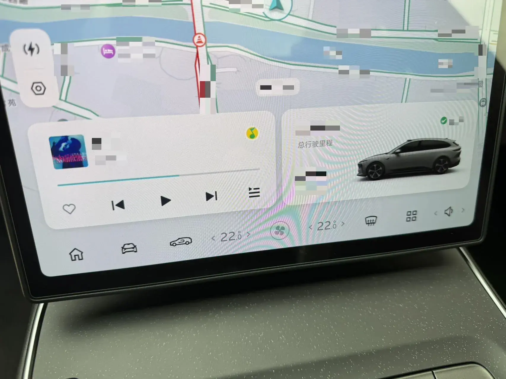 2024 NIO ET5T thumbnail 4