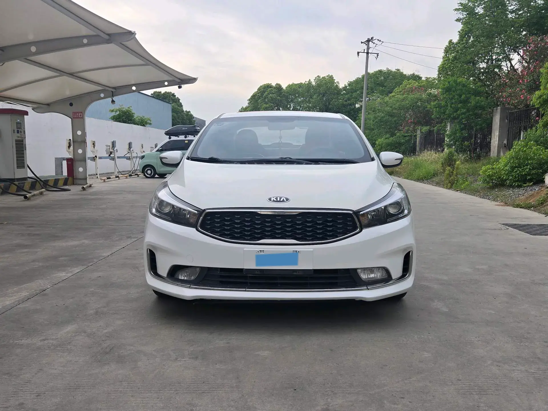 2016 KIA K3 thumbnail 2