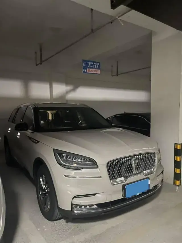 2020 LINCOLN AVIATOR thumbnail 2