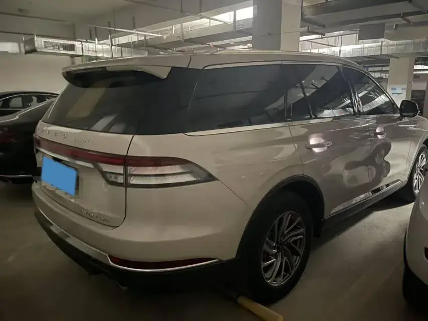 2020 LINCOLN AVIATOR thumbnail 4