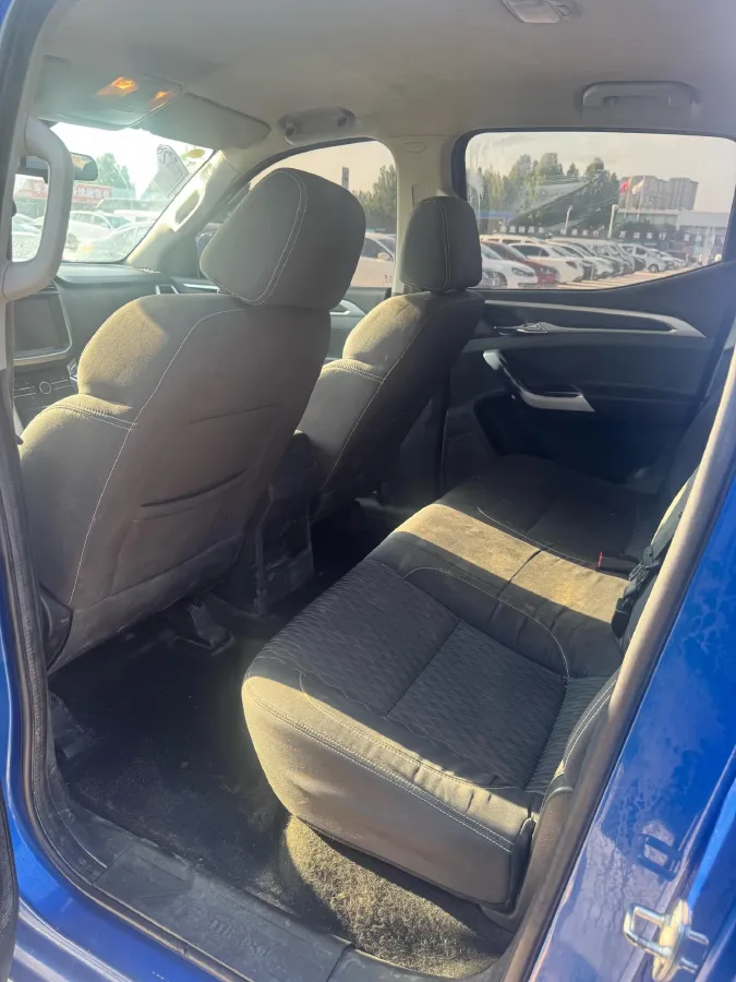 2021 MAXUS T90 2.0T 163HP L4 6MT,autocango,china used car exporter,china ev exporter,chinese used car exporter,chinese used ev exporter