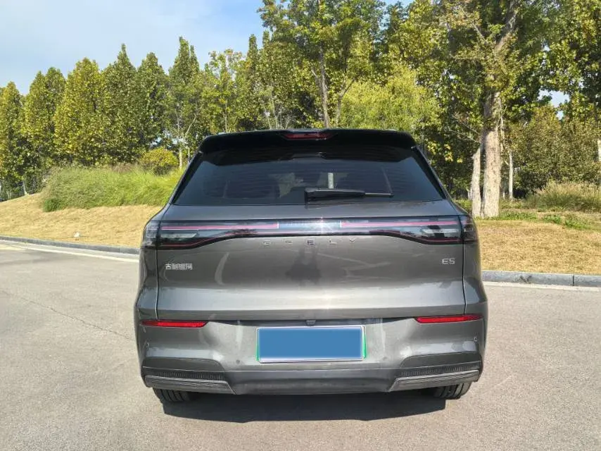 2024 GEELY GALAXY thumbnail 4