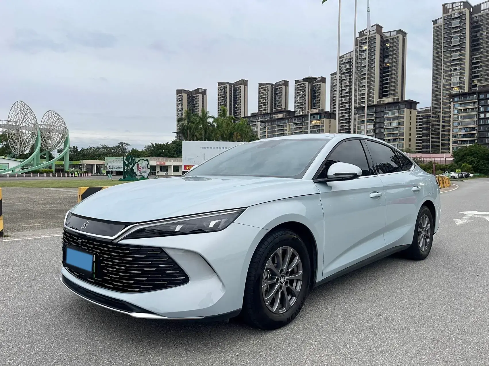 2024 BYD QINL view 1