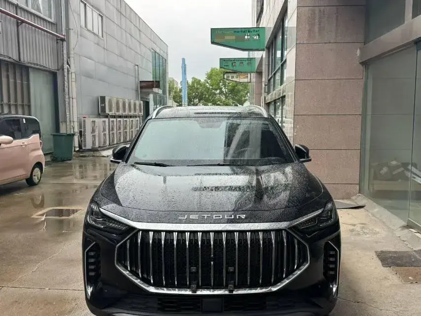 2023 JETOUR X70 thumbnail 2