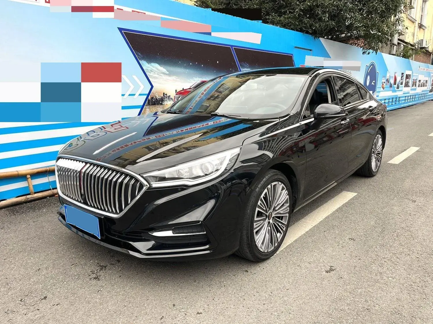 2020 HONGQI H5 view 1