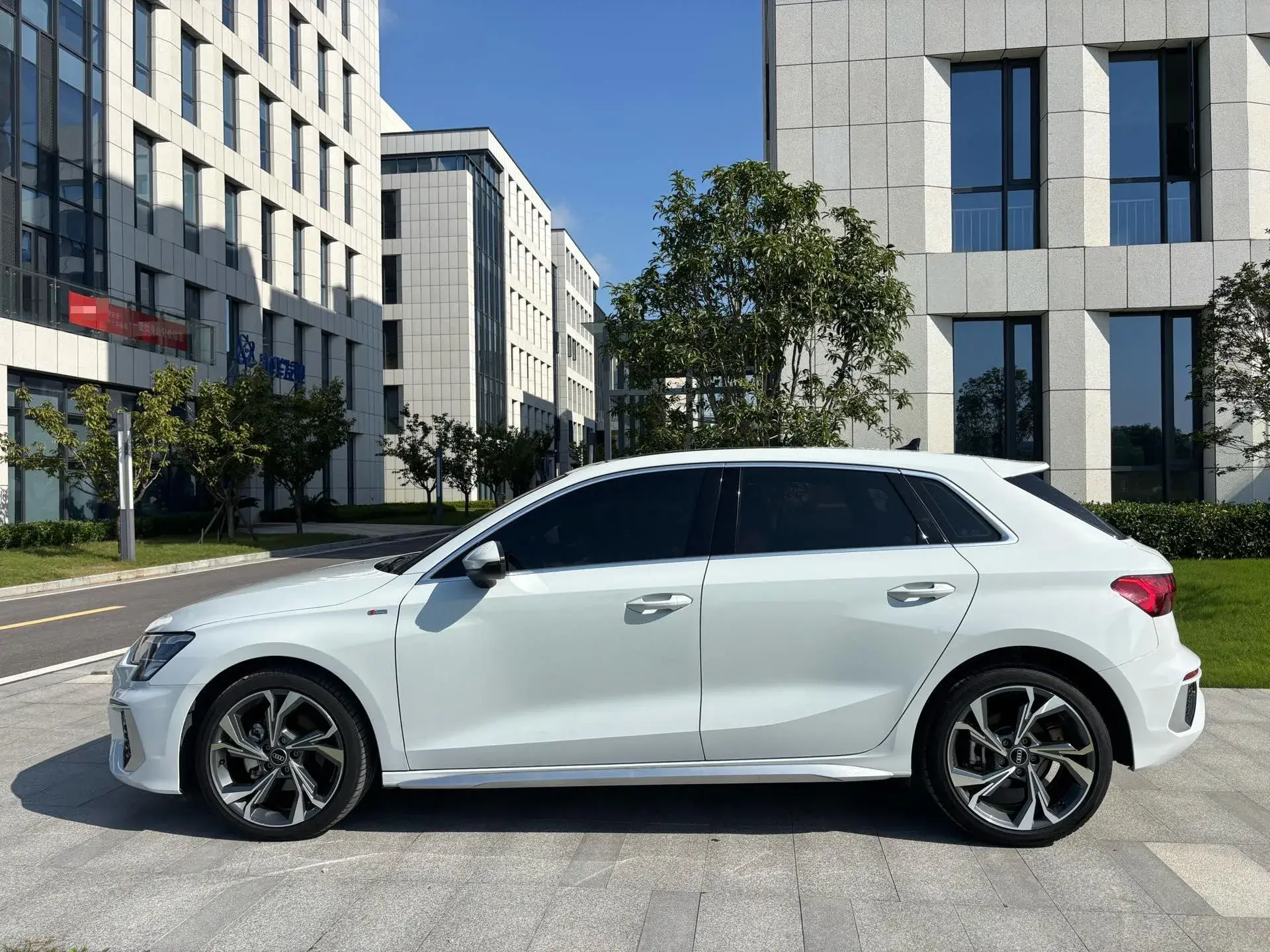 2023 AUDI A3 thumbnail 3