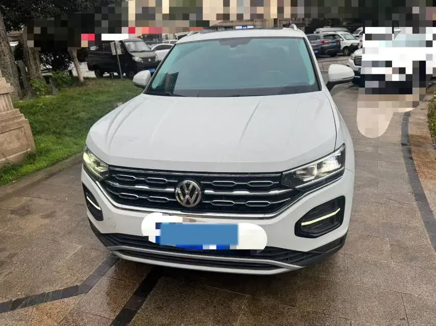 2021 VOLKSWAGEN TAYRON thumbnail 2