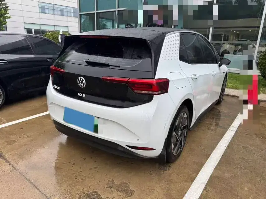 2023 VOLKSWAGEN ID.3 thumbnail 2