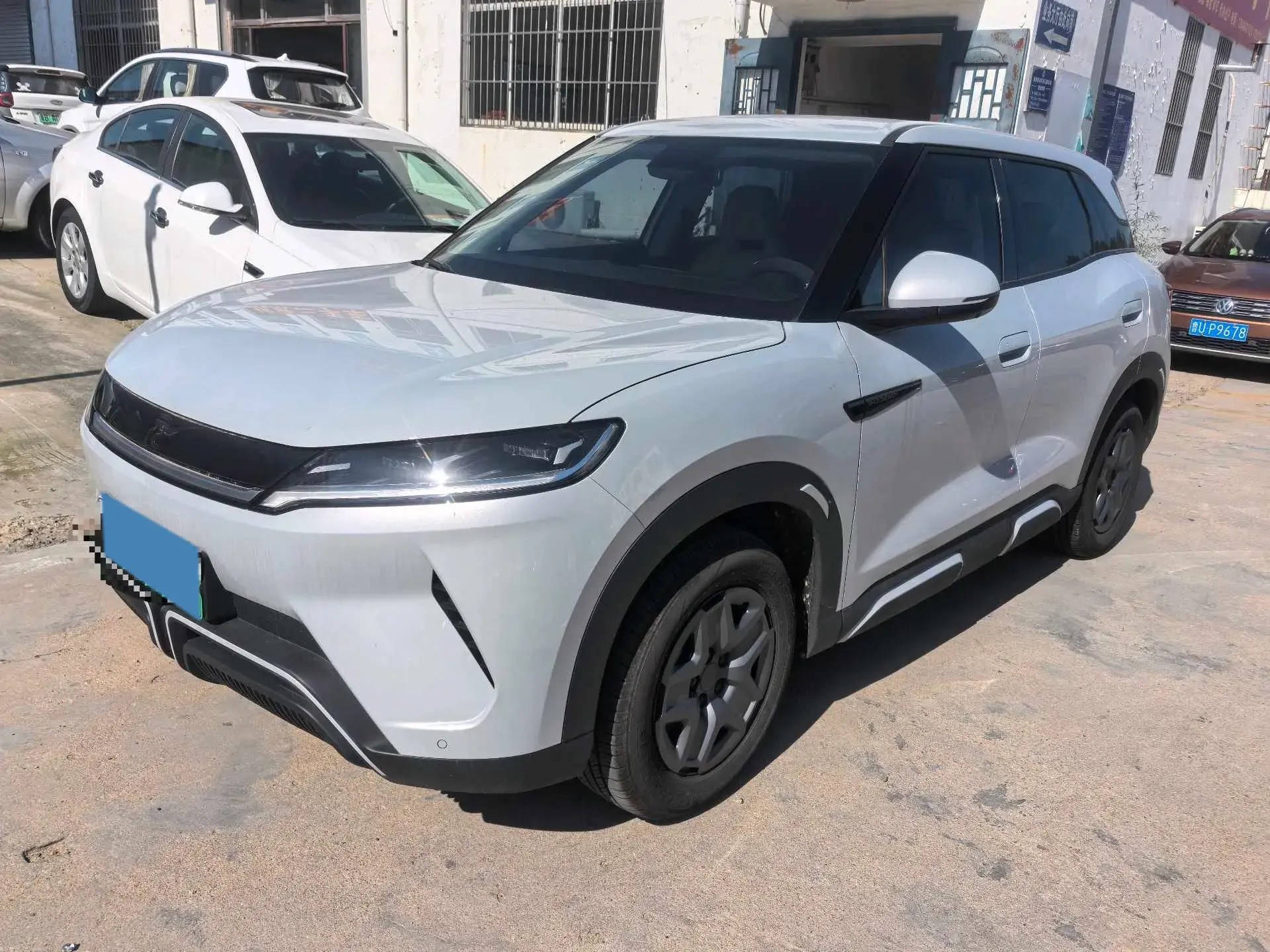 2024 BYD YUANUP view 1