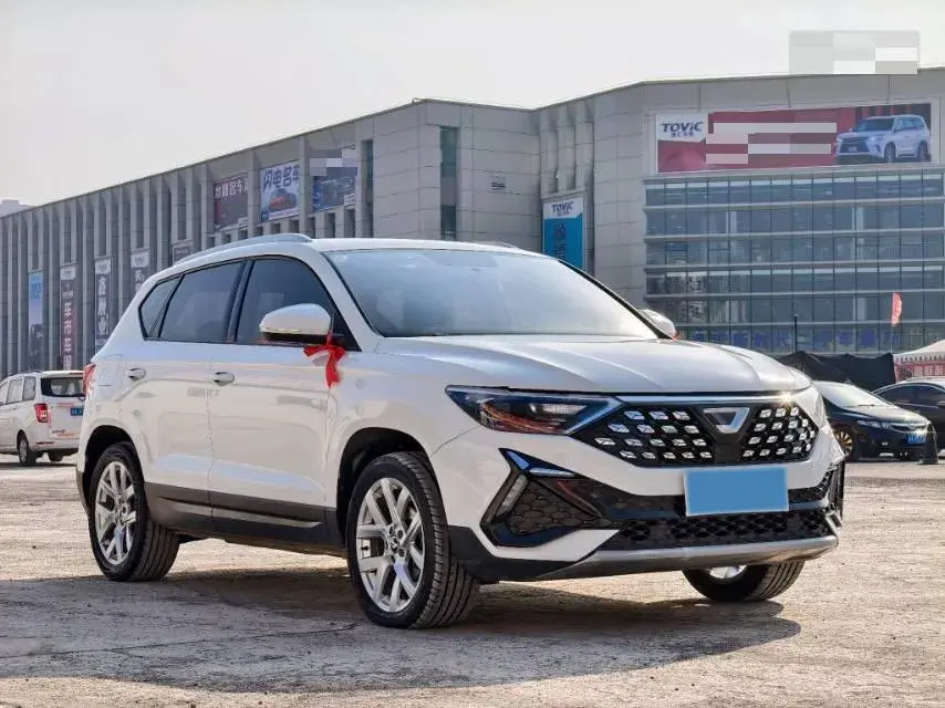 2023 JETTA VS5 thumbnail 2