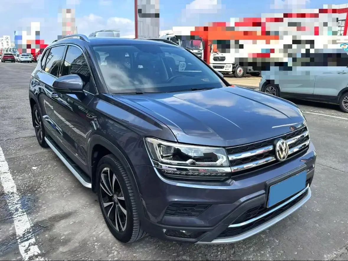 2019 VOLKSWAGEN THARU thumbnail 3