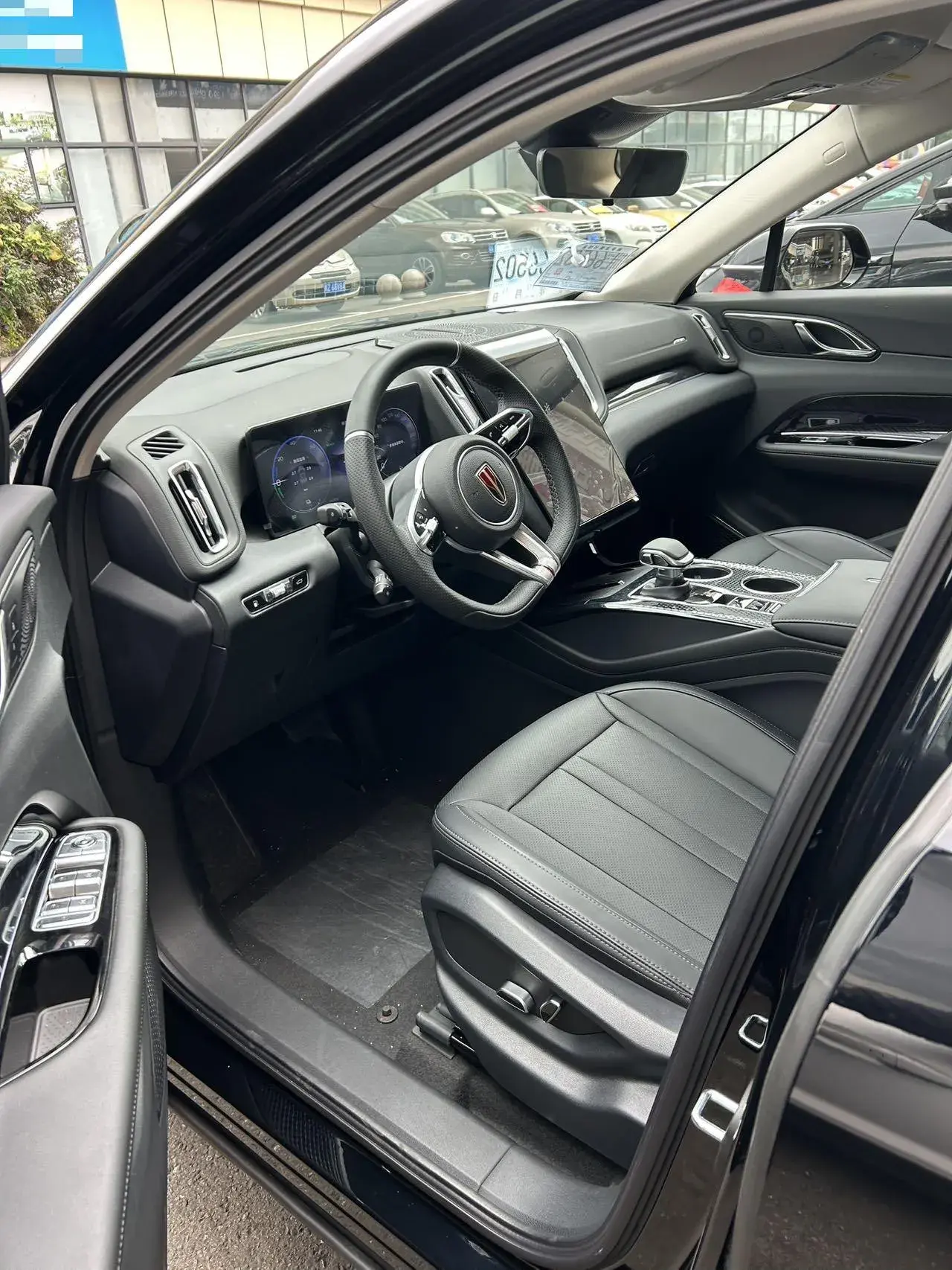 2024 HONGQI HS3 thumbnail 2