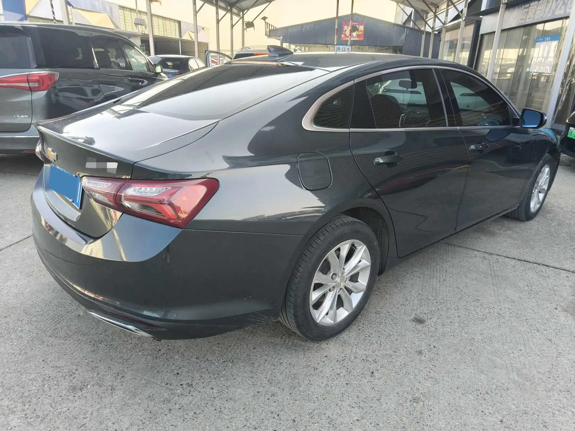 2022 CHEVROLET MALIBU thumbnail 4