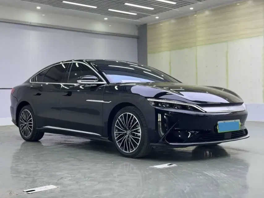 2020 BYD HAN thumbnail 3