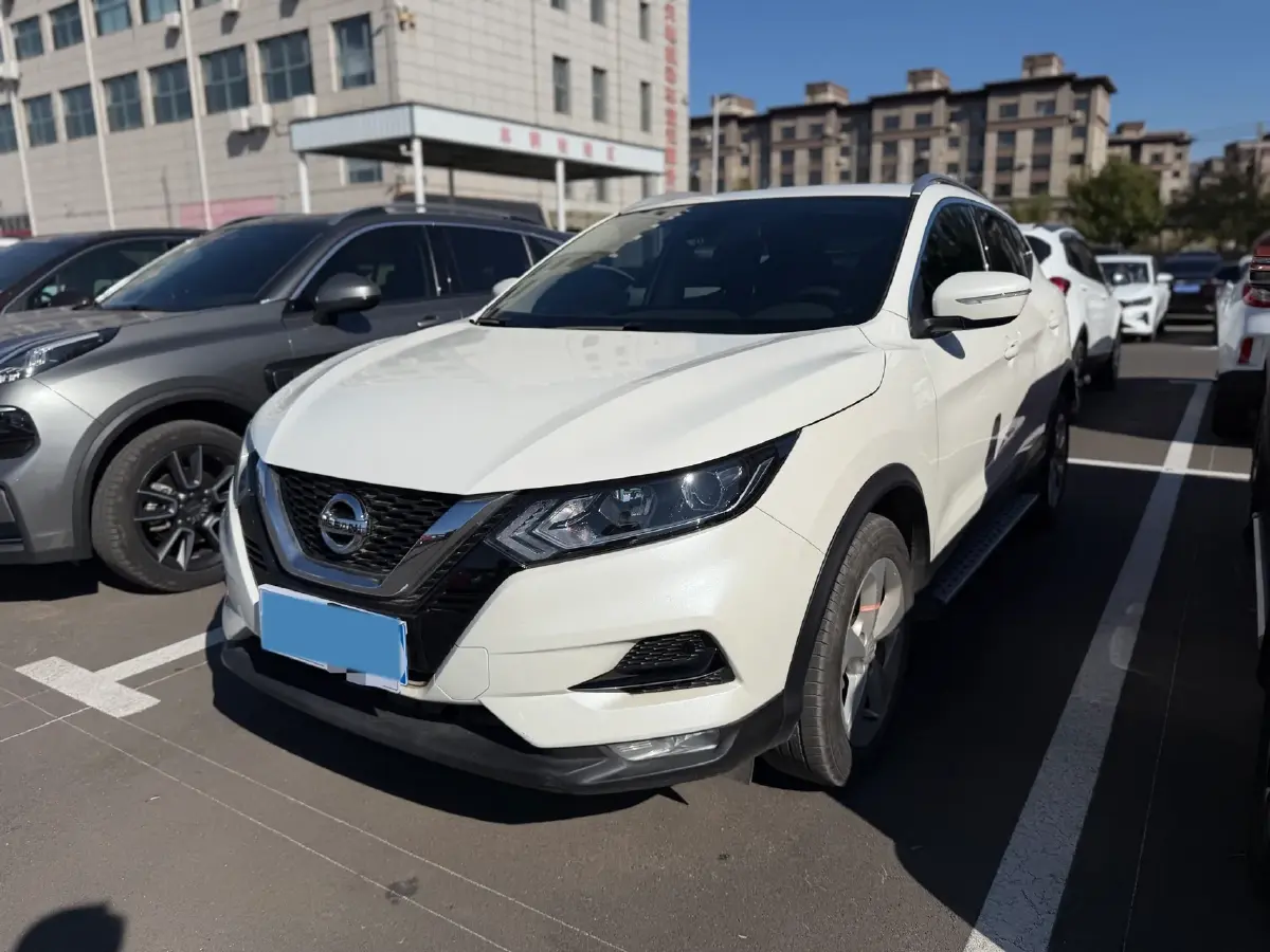 2022 Nissan Qashqai 2.0L 151HP L4 CVT