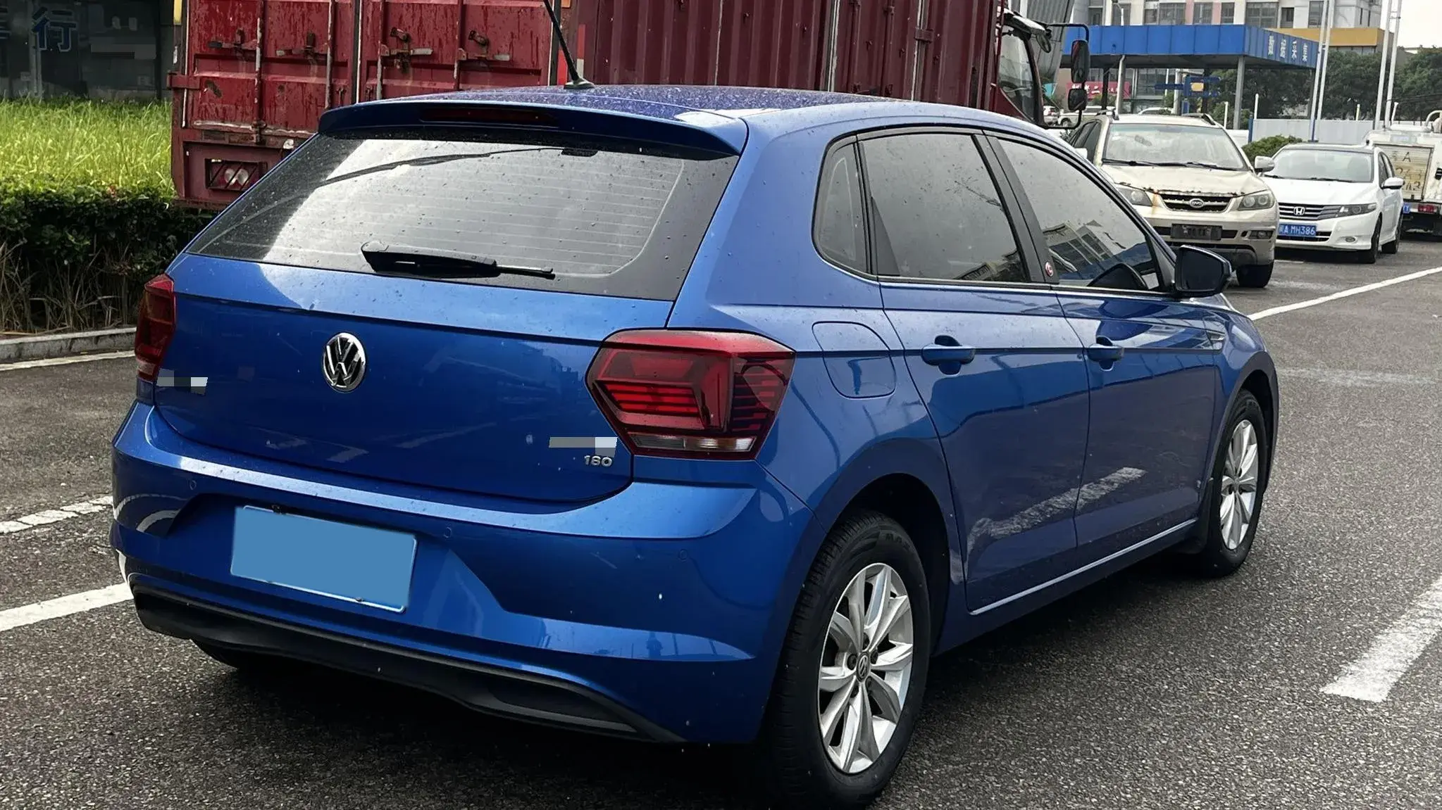 2019 VOLKSWAGEN POLO thumbnail 4