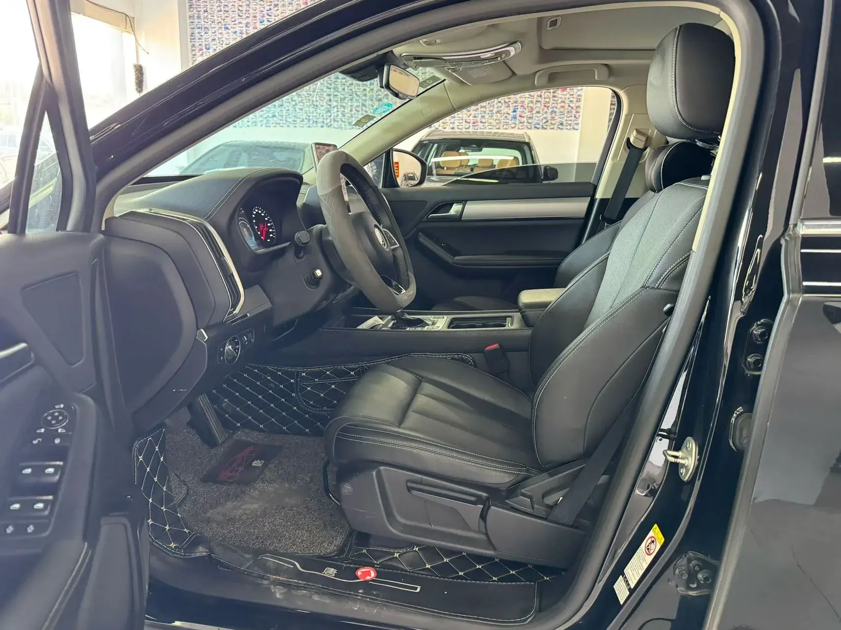 2019 BYD TANG thumbnail 4